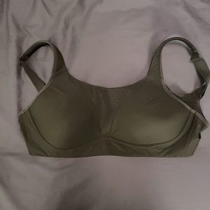 Lululemon Run Times sports bra
